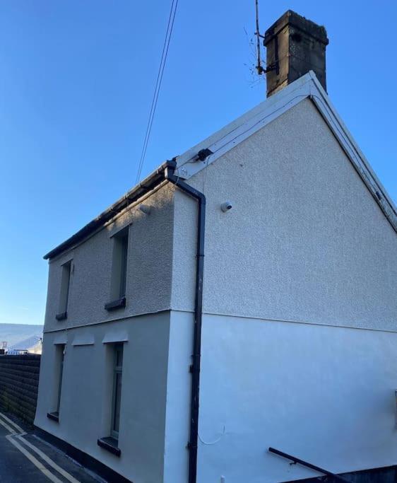 Modern 2 bedroom cottage near Bike Park Wales. Merthyr Tydfil Eksteriør billede